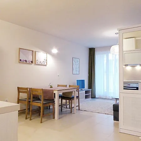 Apartmanhotel Meriva 2*